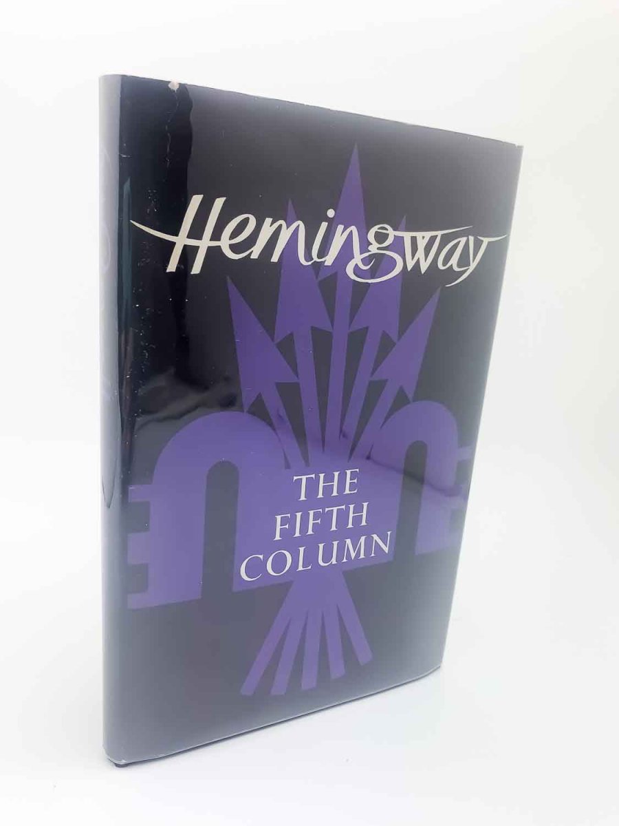 Hemingway, Ernest - The Fifth Column | front cover. Published by Jonathan Cape in 1968. Hardcover.  Condition:  Near Fine +/Near Fine