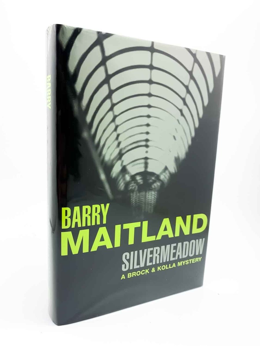 Maitland, Barry - Silvermeadow - SIGNED | front cover. Published by Orion in 2000. Hardcover.  Condition:  Near Fine ++/Near Fine ++