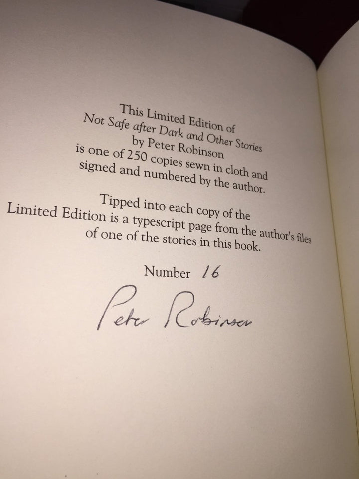 Robinson, Peter - Not Safe After Dark | sample illustration
