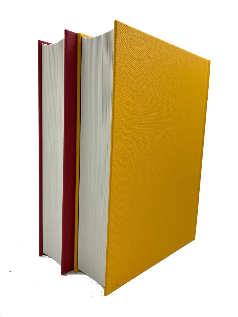 Thomas, Hugh - The Spanish Civil War - 2 volume set | signature page