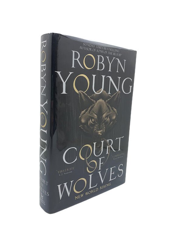 Young, Robyn - Court of Wolves | front cover. Published by Hodder & Stoughton in 2018. Hardcover.  Condition:  Near Fine/Near Fine