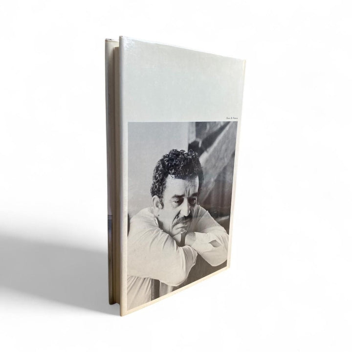 Garca Mrquez, Gabriel - Chronicle of a Death Foretold | image2