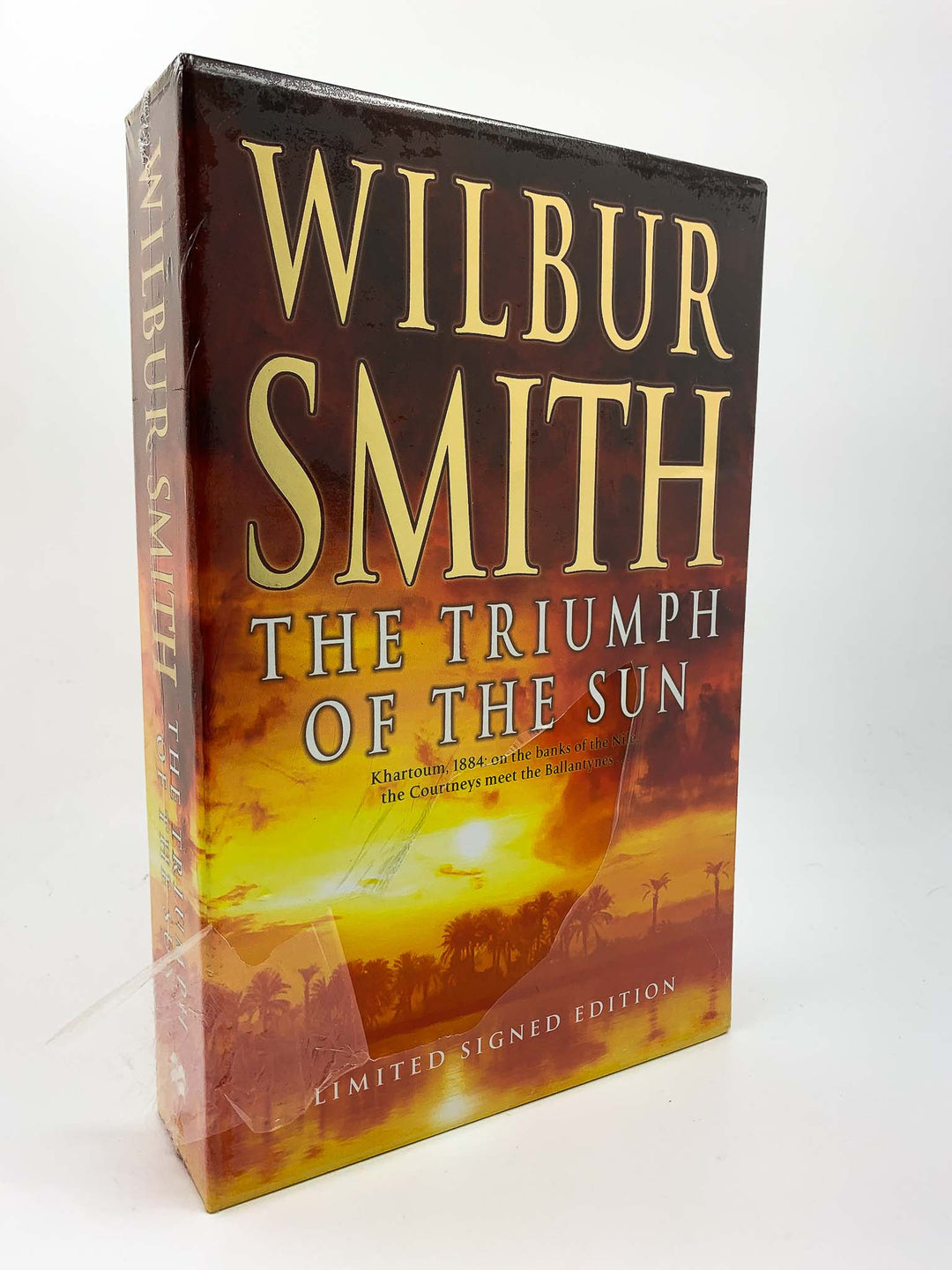 Smith, Wilbur - The Triumph of the Sun - SIGNED | back cover