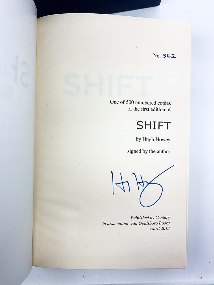 Howey, Hugh - Shift - Slipcased limited edition - SIGNED | signature page
