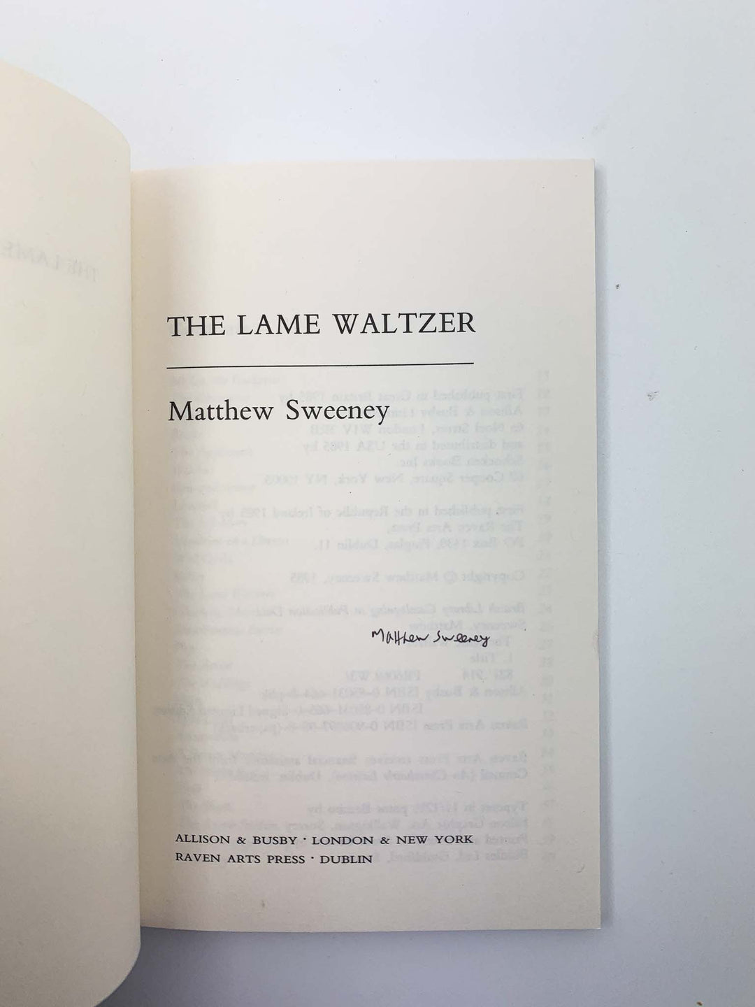 Sweeney, Matthew - The Lame Waltzer - SIGNED | back cover