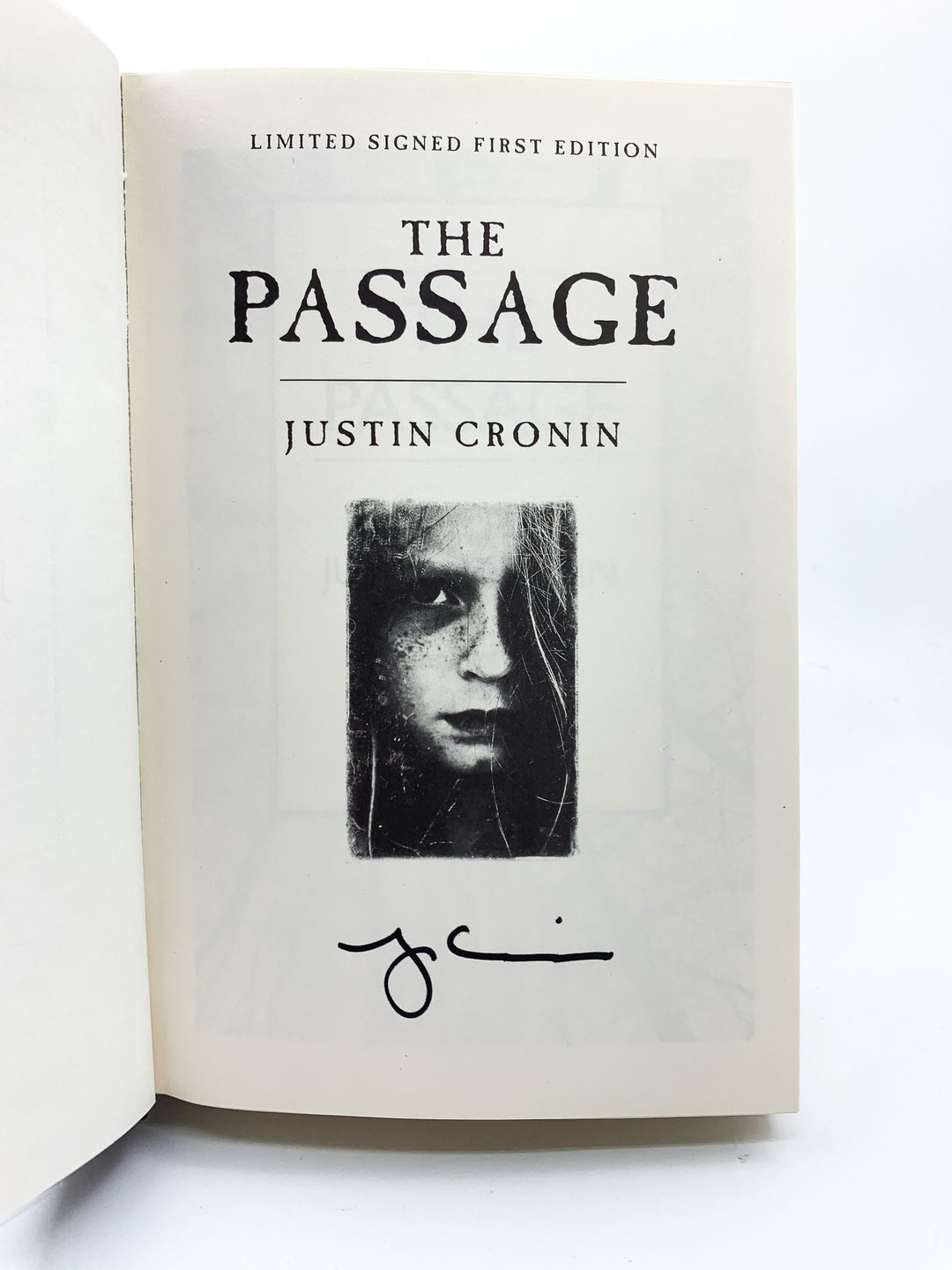 Cronin, Justin - The Passage - SIGNED UK Edition | signature page