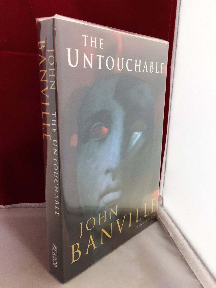 Banville, John - The Untouchable | front cover