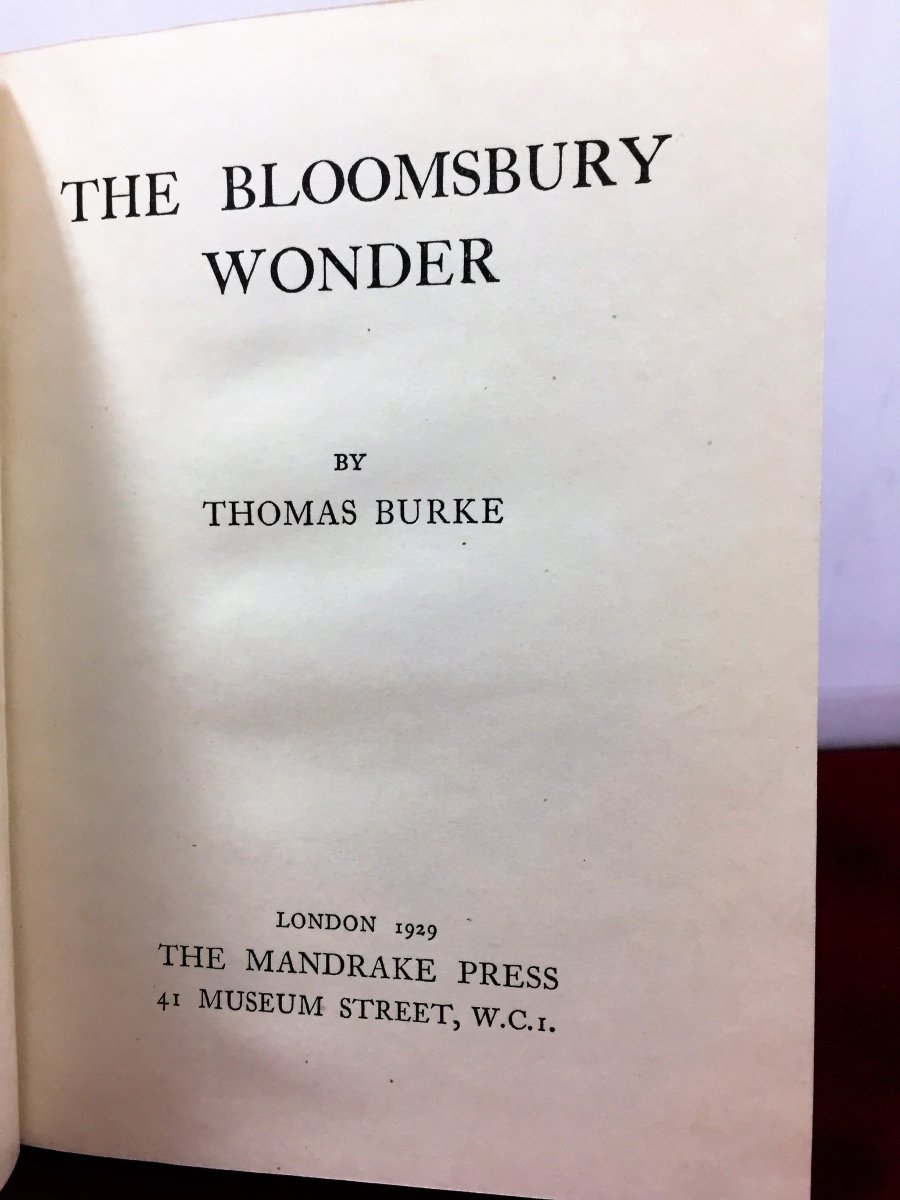 Burke, Thomas - The Bloomsbury Wonder | sample illustration