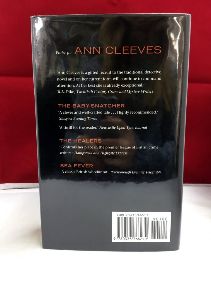 Cleeves, Ann - The Crow Trap | back cover