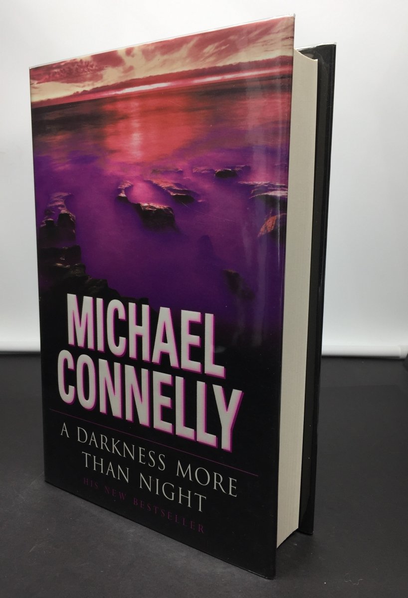 Connelly, Michael - A Darkness More Than Night | front cover