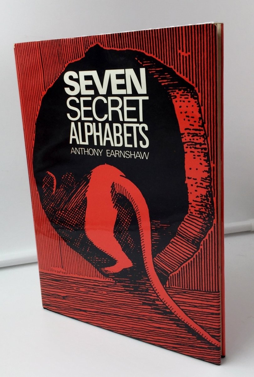Earnshaw, Tony - Seven Secret Alphabets | front cover