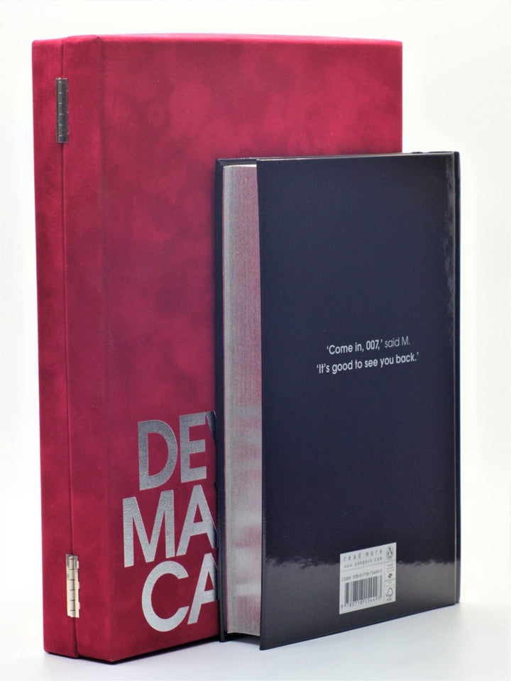 Faulks, Sebastian - Devil May Care - Limited Slipcased Edition (SIGNED) | pages
