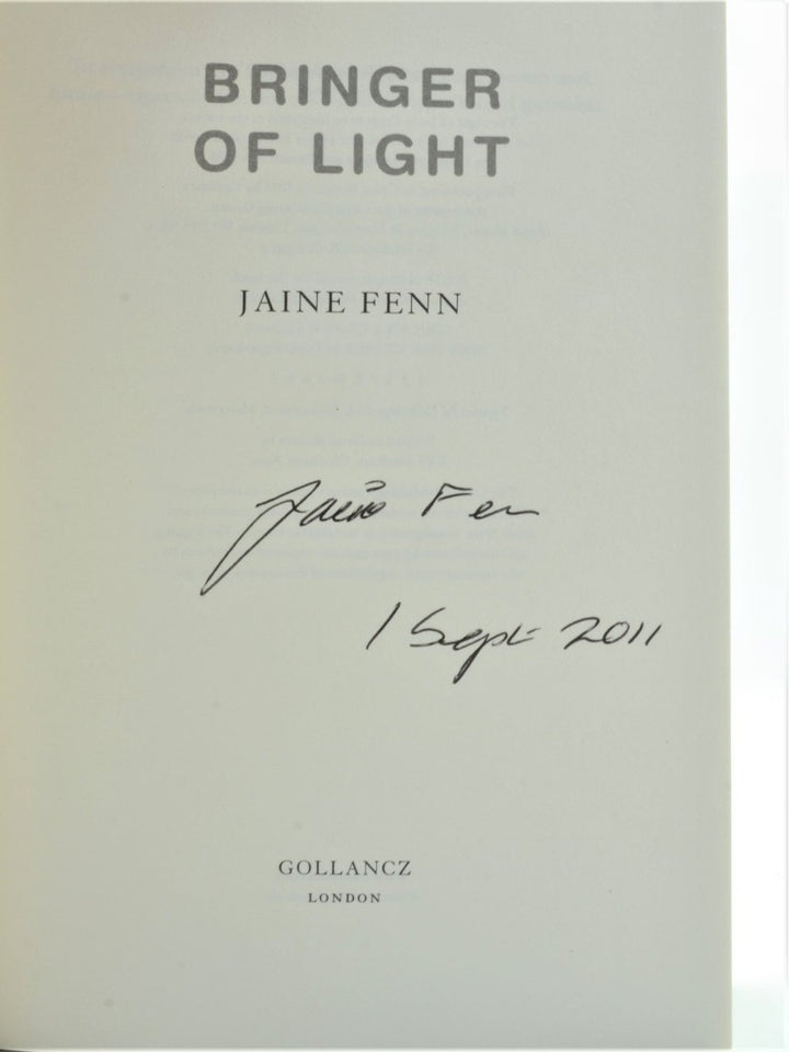 Fenn, Jaine - Bringer of Light - SIGNED | back cover