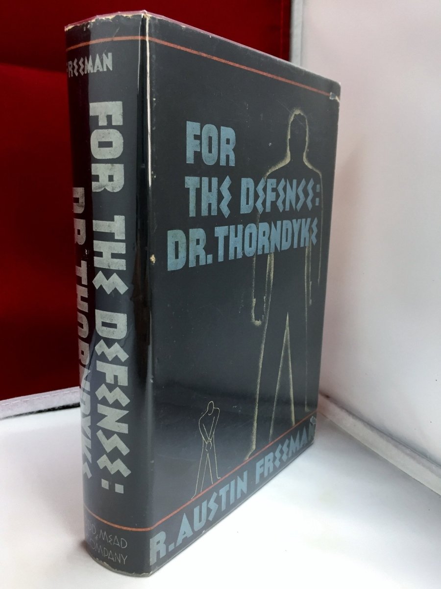 Freeman, R Austin - For the Defense : Dr Thorndyke | front cover
