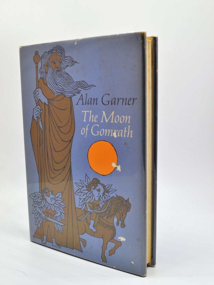Garner, Alan - The Moon of Gomrath - SIGNED | front cover