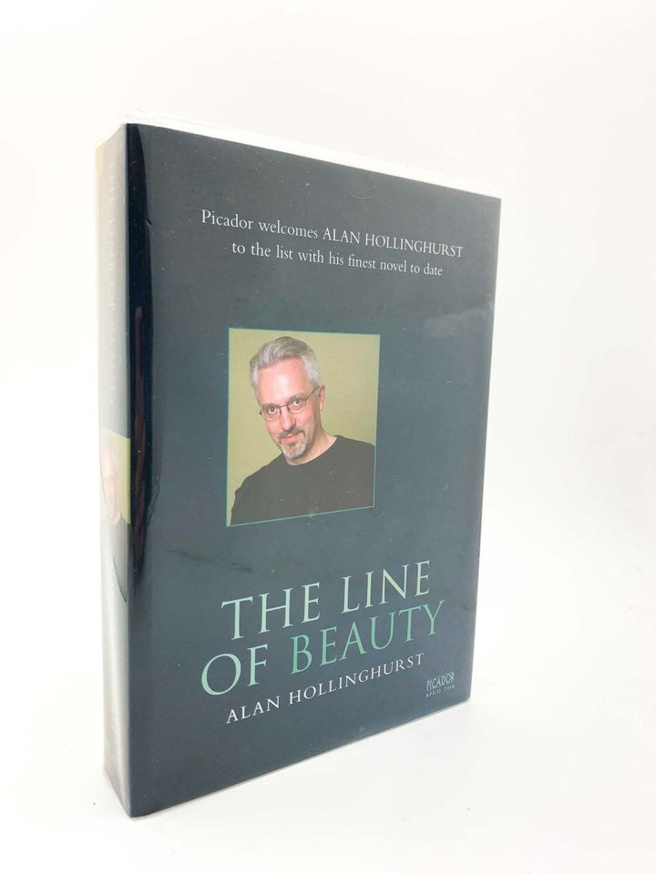 Hollinghurst, Alan - The Line of Beauty | front cover. Published by Picador in 2004. Paperback.  Condition:  Very Good ++ / Near Fine/No Jacket ( as Issued )