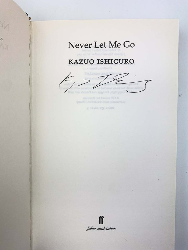 Ishiguro, Kazuo - Never Let Me Go - SIGNED | signature page