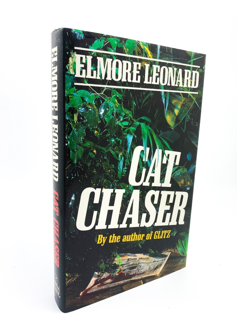 Leonard, Elmore - Cat Chaser | image1