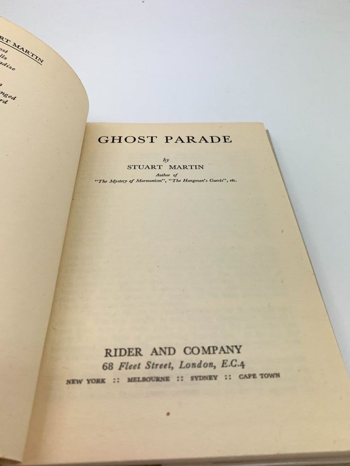 Martin, Stuart - Ghost Parade | back cover