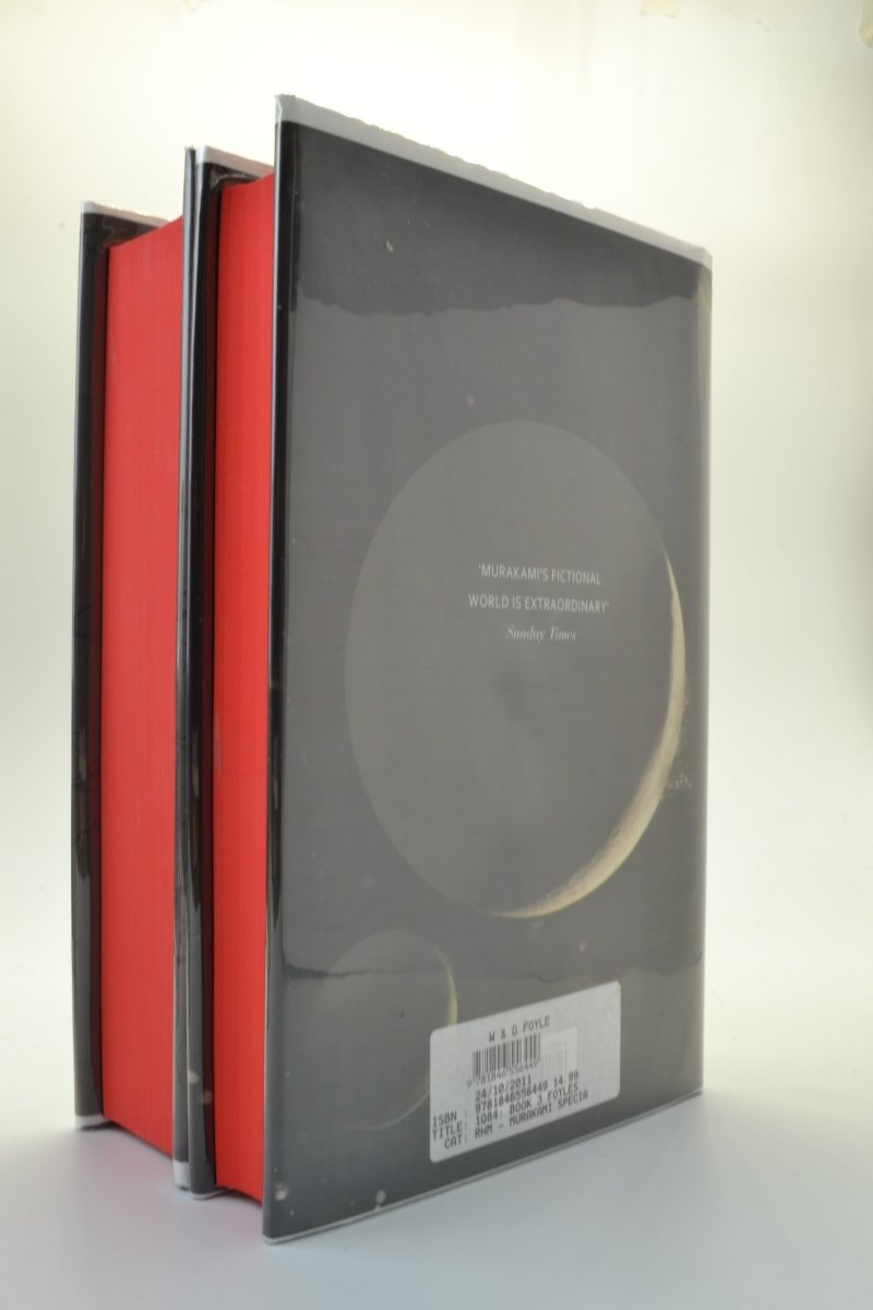 Murakami, Haruki - 1Q84 ( Two Volumes - with red page edges ) | back cover