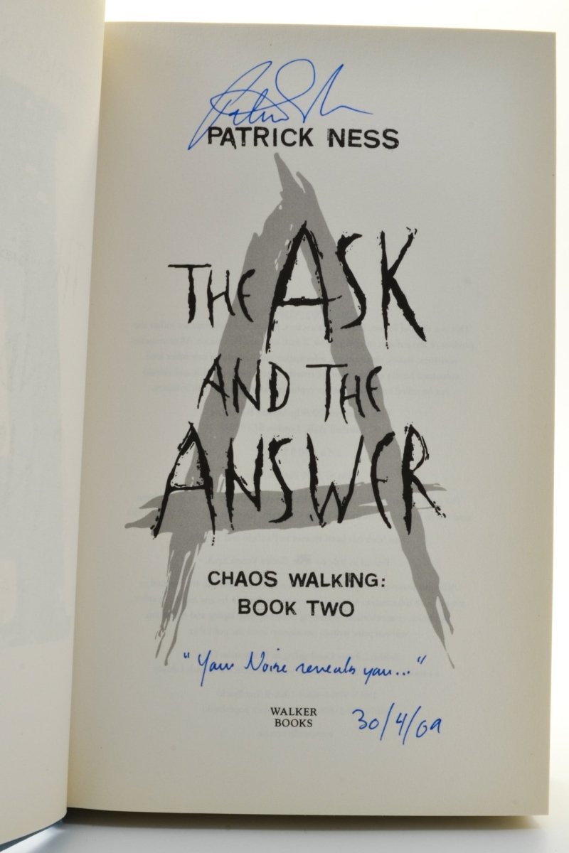 Ness, Patrick - Chaos Walking ( 3 vols, all SIGNED ) - SIGNED | image8