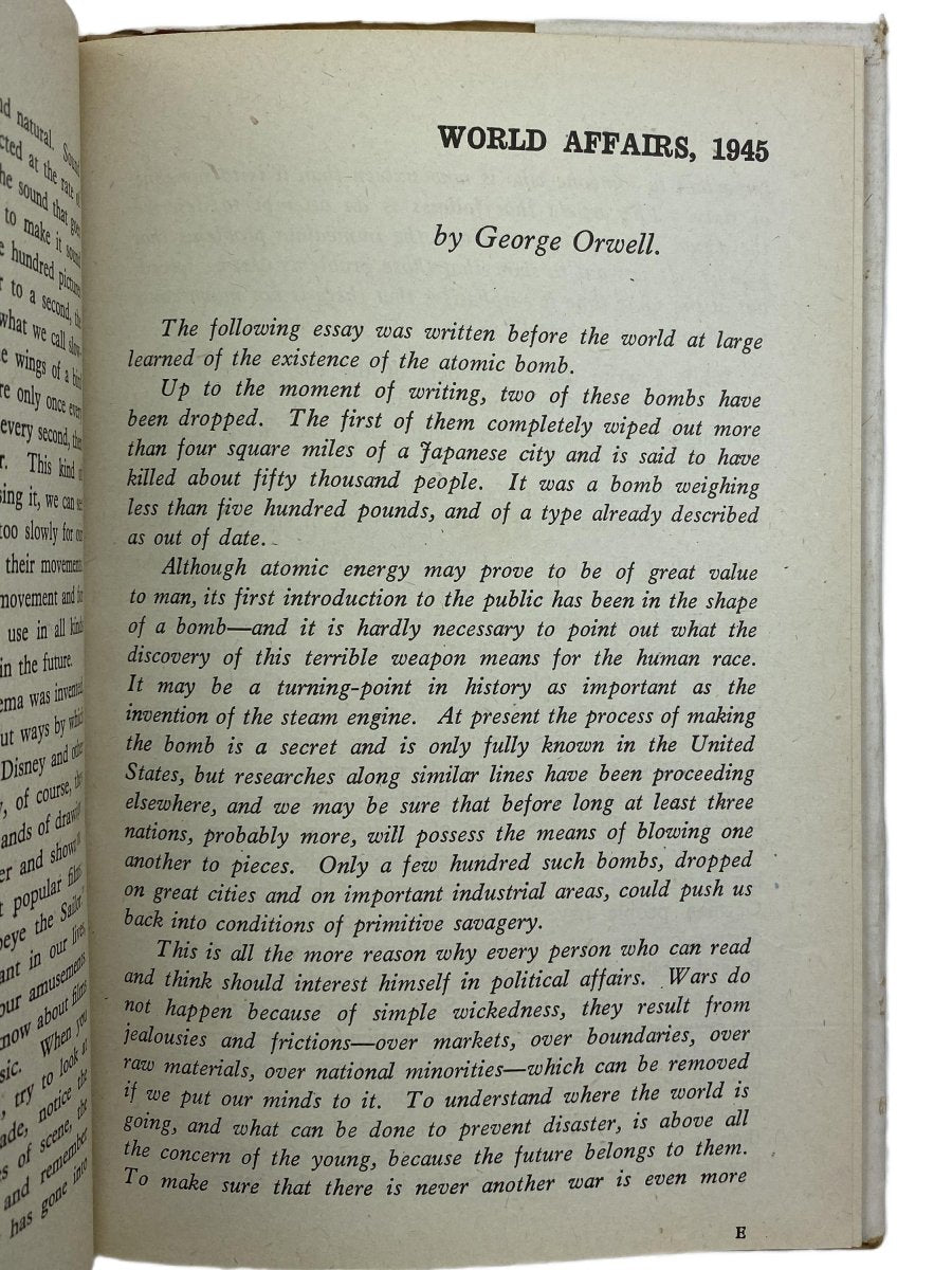 Orwell, George ( contributes ) - Junior - with George Orwell contribution | signature page