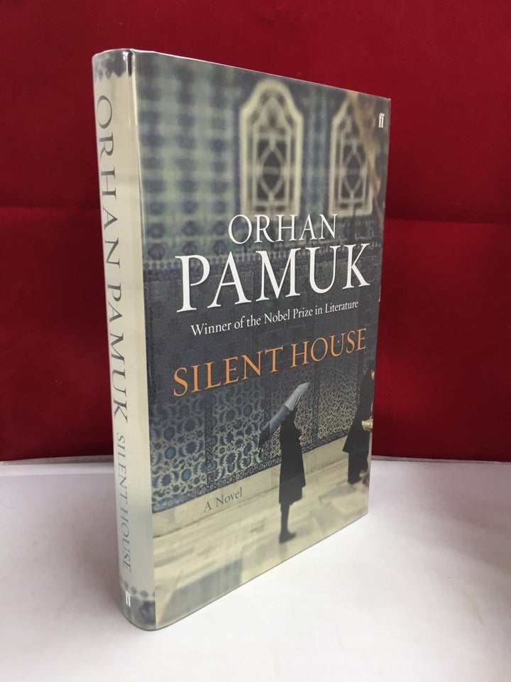 Pamuk, Orhan - Silent House | front cover