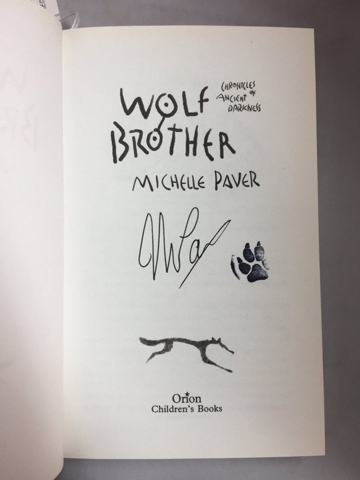Paver, Michelle - Wolf Brother ( with PAW PRINT ) | back cover