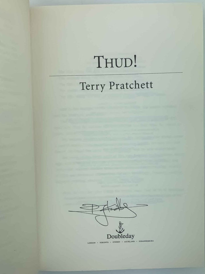 Pratchett, Terry - Thud - SIGNED | signature page