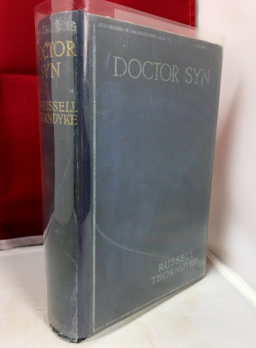 Thorndyke, Russell - Doctor Syn | front cover